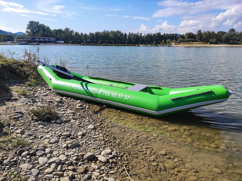 PNEUMATIC KAYAKS