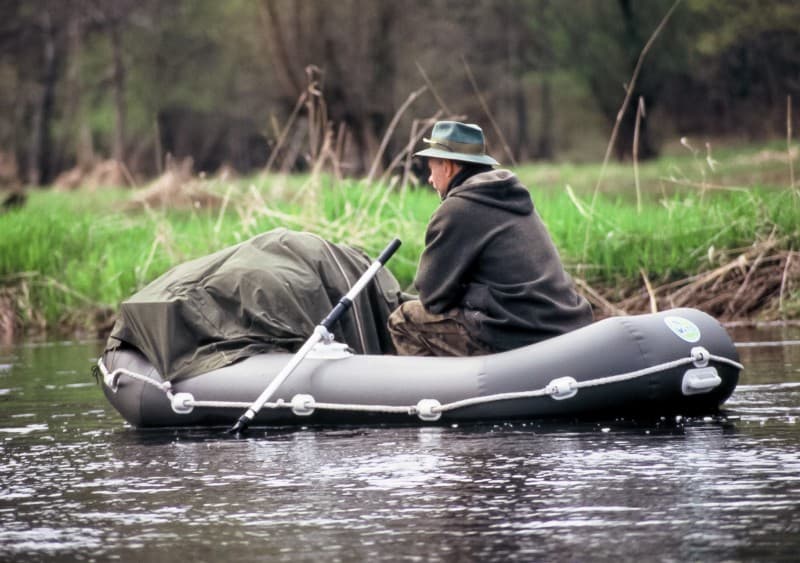 PONTOONS SERIES R