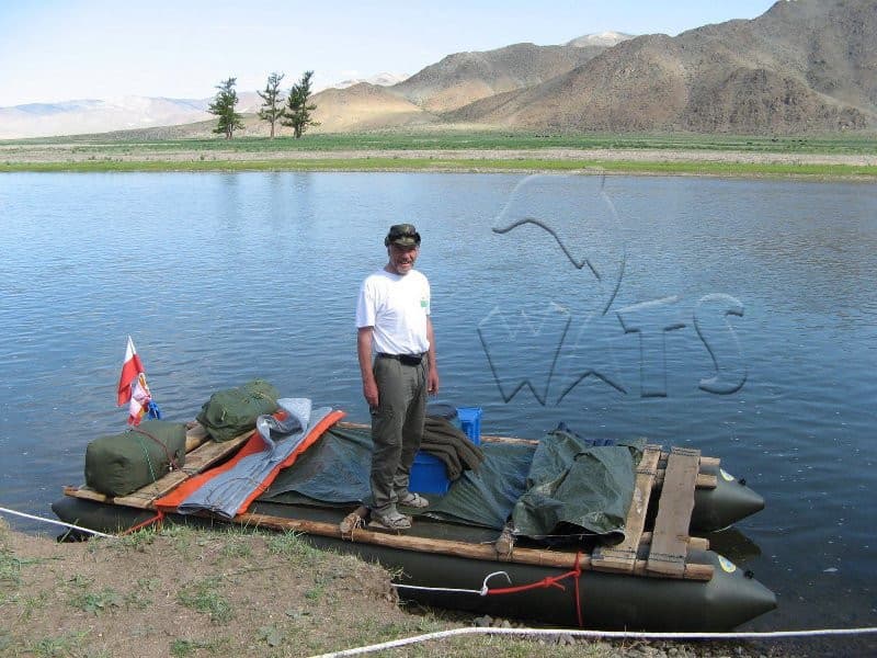 PNEUMATIC RAFTS