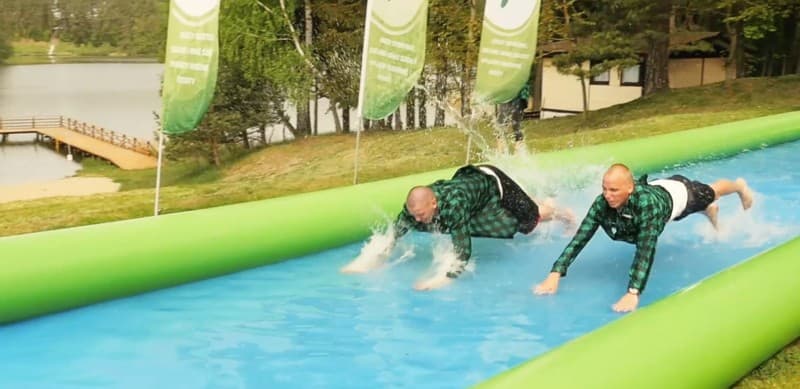 INFLATABLE POOLS