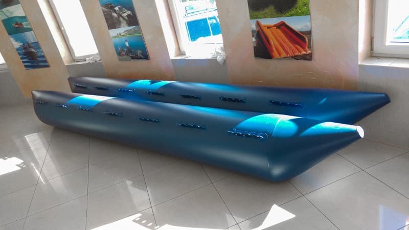 PNEUMATIC RAFTS
