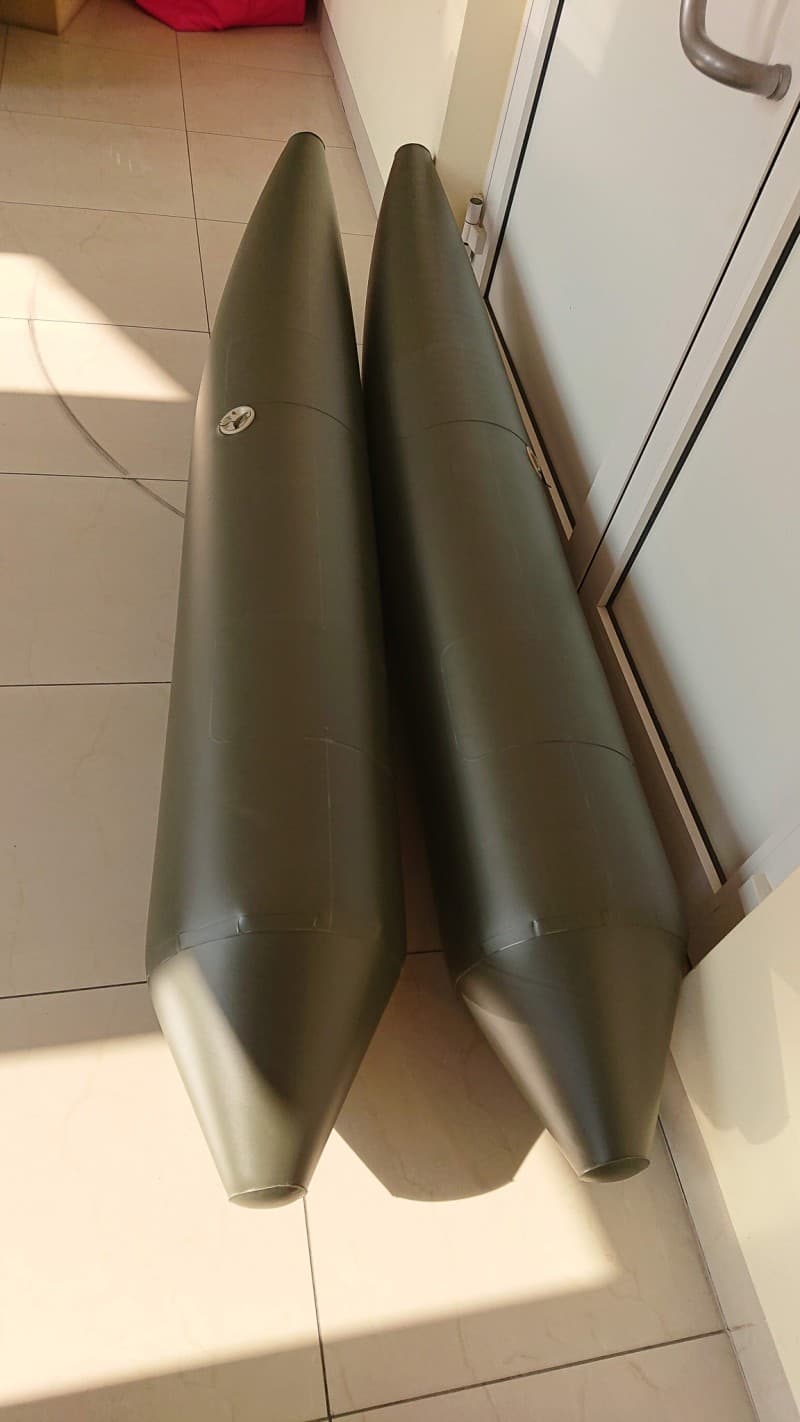 PNEUMATIC RAFTS