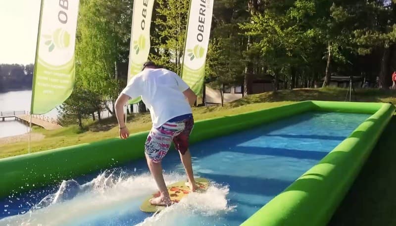 INFLATABLE POOLS