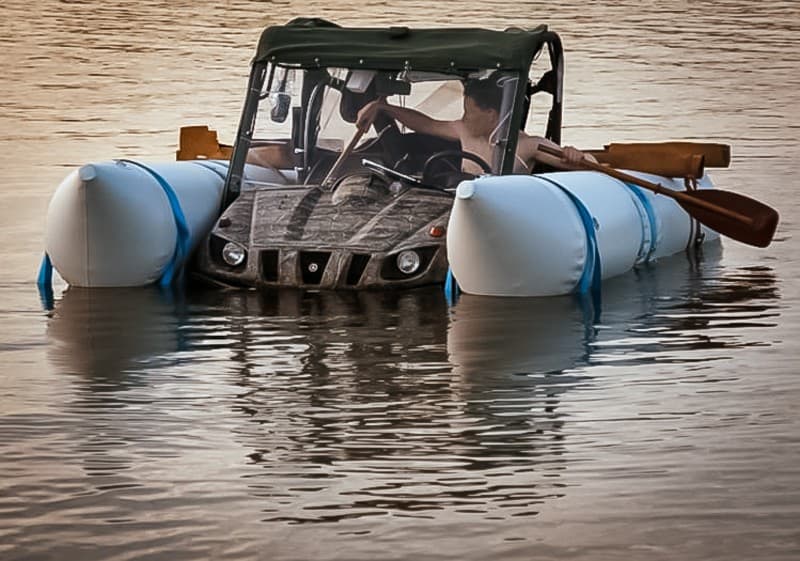 PNEUMATIC RAFTS