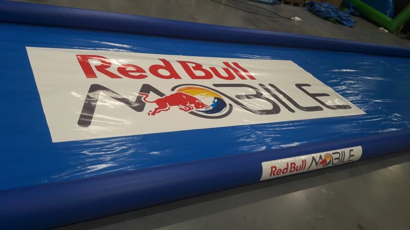 INFLATABLE POOLS