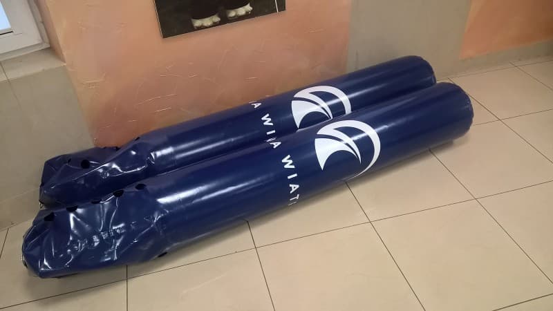 TRAINING BUOYS